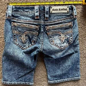 Rock Revival Bermuda Shorts 25